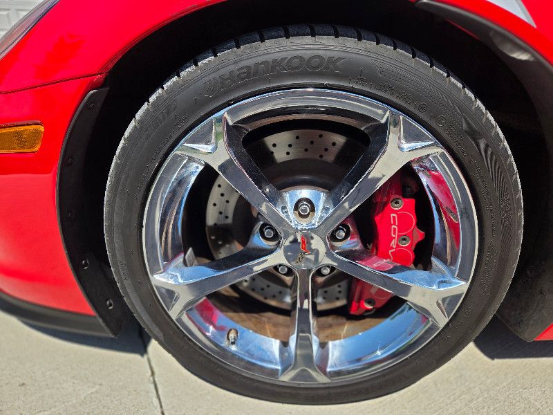 Front_Tire.jpg