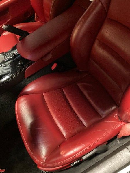vette drivers seat.jpg