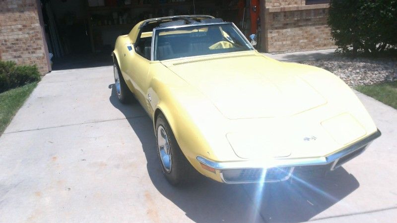 Corvette at Driveway.JPG